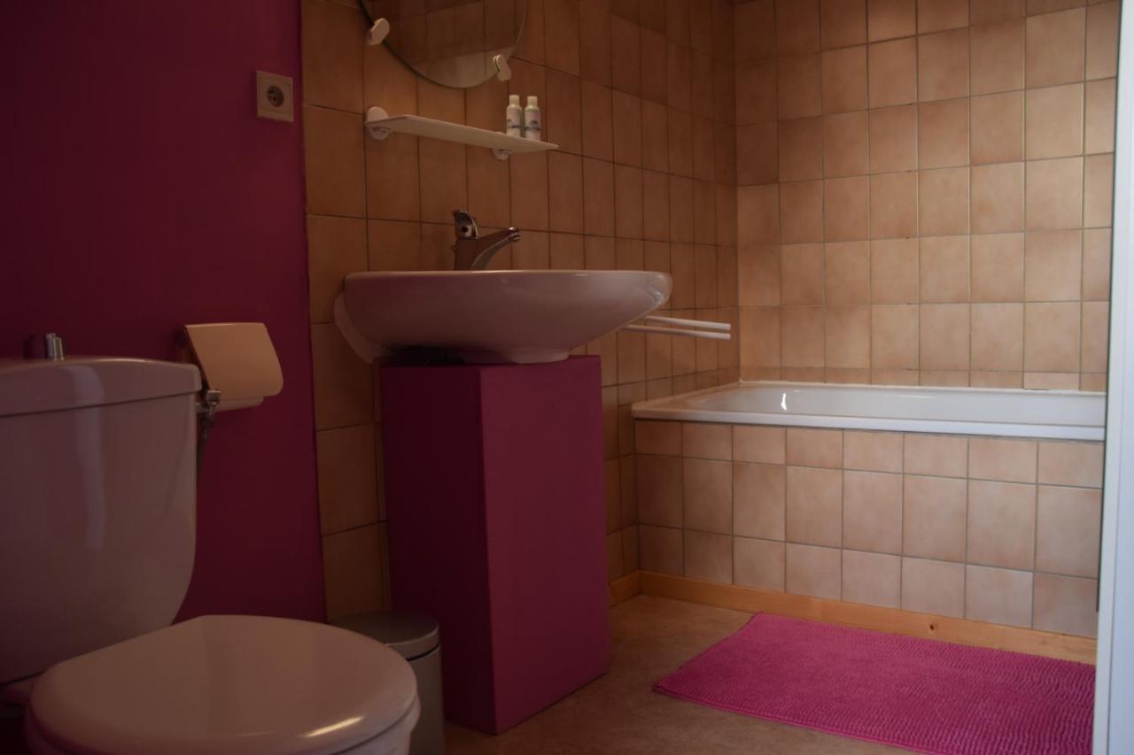 B&B La Place Verte Surice Bagian luar foto
