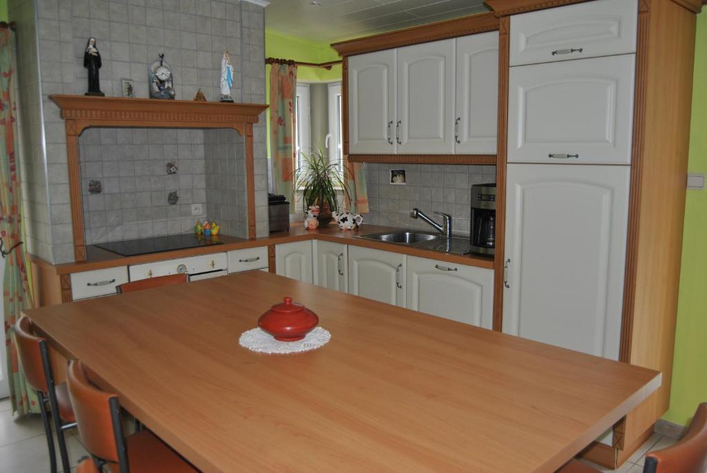 B&B La Place Verte Surice Bagian luar foto